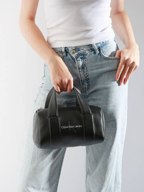 Sac Bandoulière Sculpted Calvin klein jeans Noir sculpted K612378 vue secondaire 1